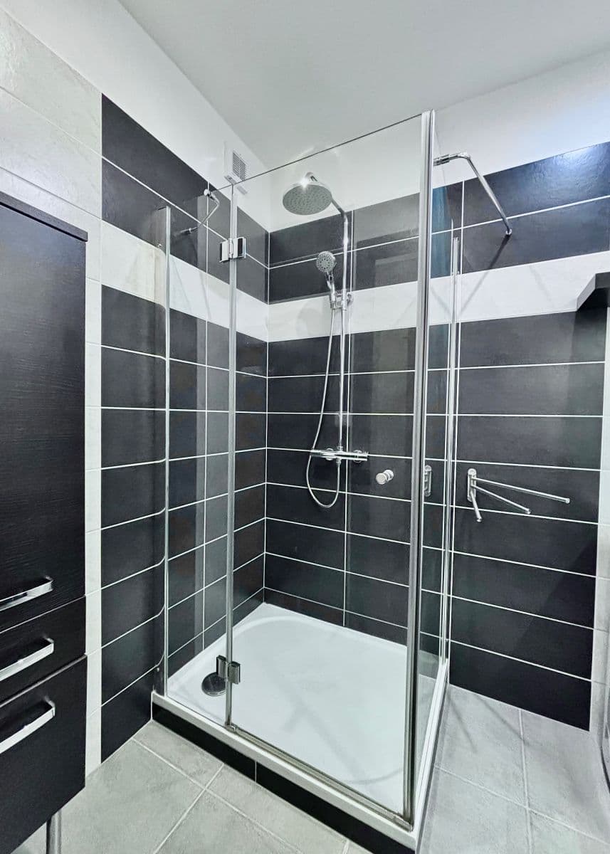 Prodej bytu 3+kk 63 m², Československé armády, Skuteč, Pardubický kraj Prodej bytu 3+kk 63 m², Československé armády, Skuteč, Pardubický kraj