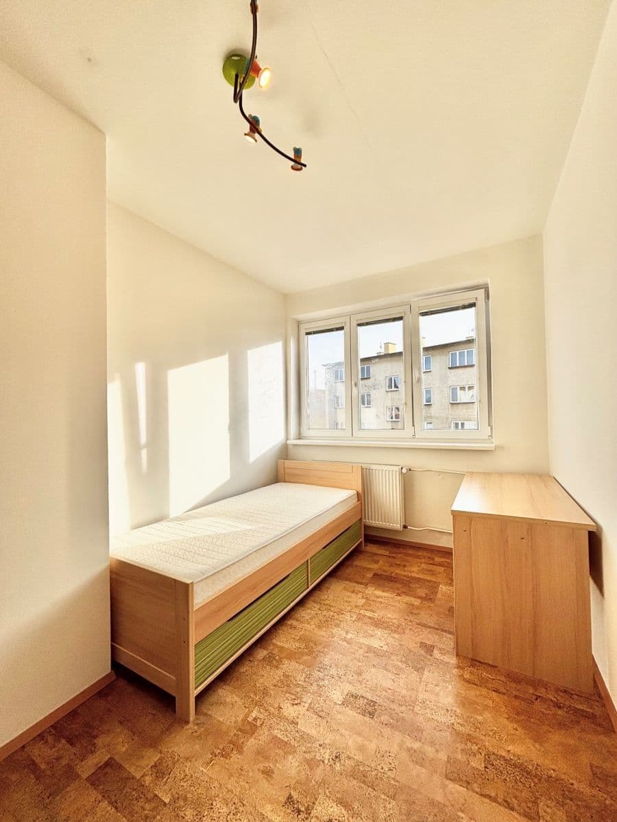 Prodej bytu 3+kk 63 m², Československé armády, Skuteč, Pardubický kraj Prodej bytu 3+kk 63 m², Československé armády, Skuteč, Pardubický kraj