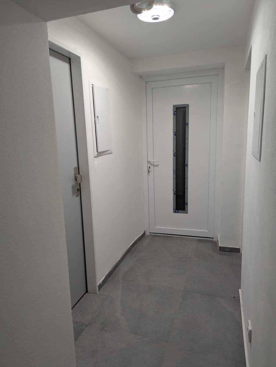 Pronájem bytu 1+1 33 m², Klimešova, Brno, Jihomoravský kraj Pronájem bytu 1+1 33 m², Klimešova, Brno, Jihomoravský kraj