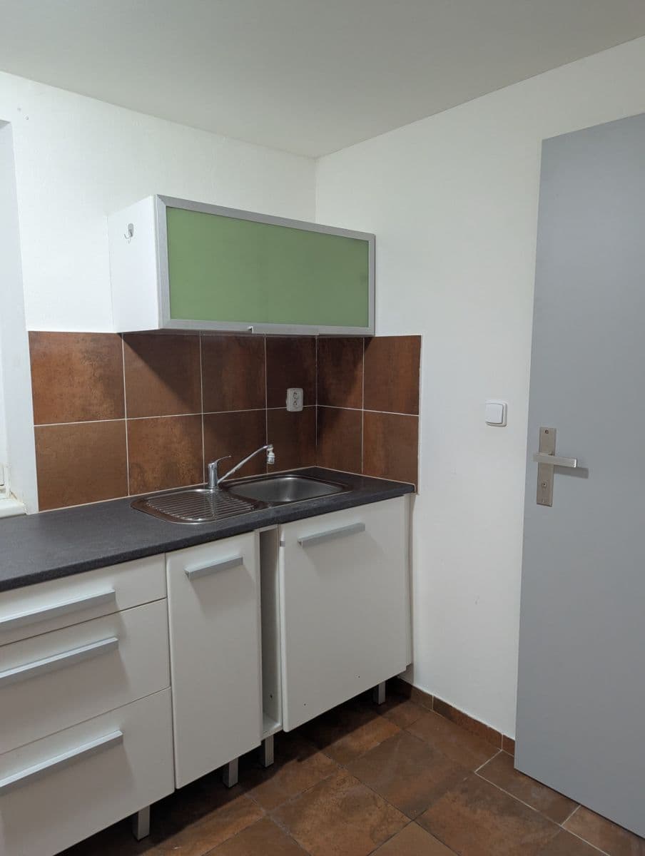 Pronájem bytu 1+1 33 m², Klimešova, Brno, Jihomoravský kraj Pronájem bytu 1+1 33 m², Klimešova, Brno, Jihomoravský kraj