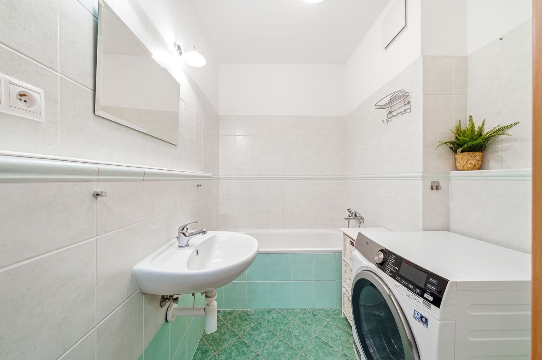 Prodej bytu 3+kk 79 m², Nepelova, Praha, Praha Prodej bytu 3+kk 79 m², Nepelova, Praha, Praha