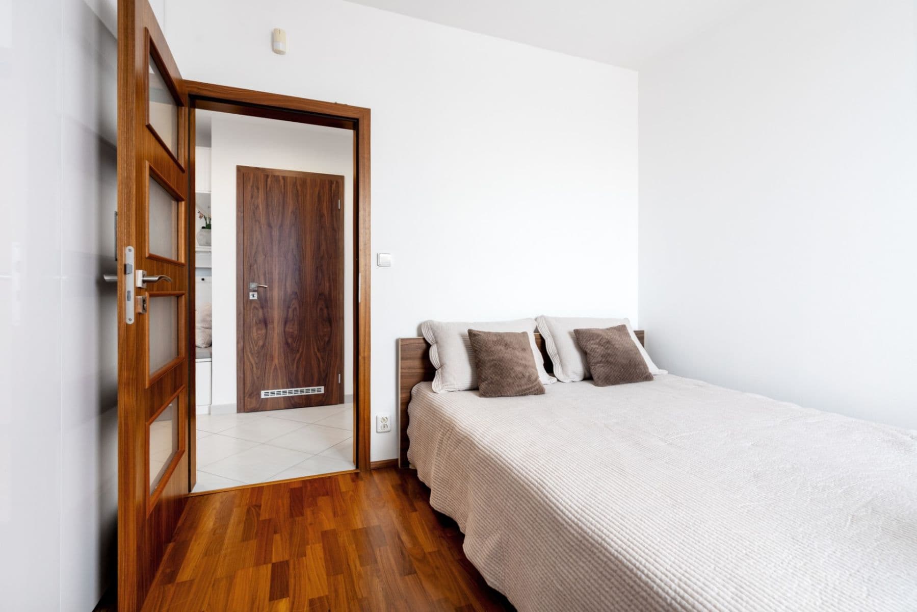 Pronájem bytu 4+kk 93 m², Sazovická, Praha, Praha Pronájem bytu 4+kk 93 m², Sazovická, Praha, Praha