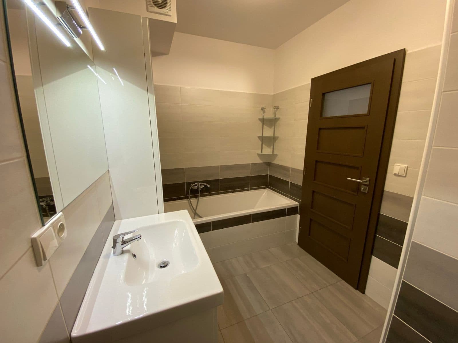 Prodej bytu 3+kk 64 m², U Pivovaru, Benešov, Středočeský kraj Prodej bytu 3+kk 64 m², U Pivovaru, Benešov, Středočeský kraj