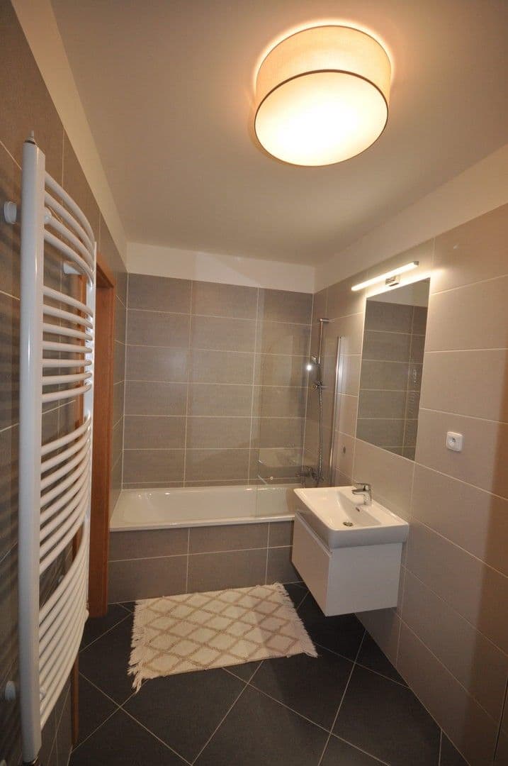 Pronájem bytu 2+kk 60 m², Stočesova, Praha, Praha Pronájem bytu 2+kk 60 m², Stočesova, Praha, Praha