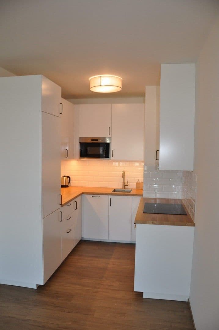 Pronájem bytu 2+kk 60 m², Stočesova, Praha, Praha Pronájem bytu 2+kk 60 m², Stočesova, Praha, Praha