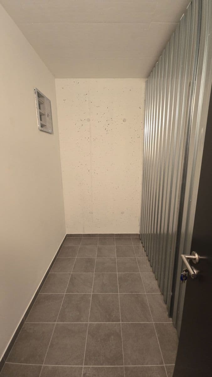 Pronájem bytu 2+kk 60 m², Stočesova, Praha, Praha Pronájem bytu 2+kk 60 m², Stočesova, Praha, Praha