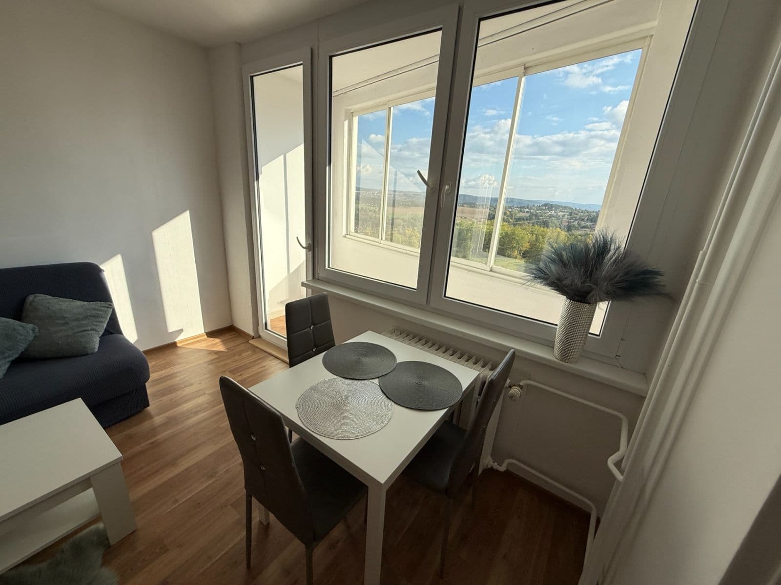 Pronájem bytu 2+kk 43 m², Heyrovského, Plzeň, Plzeňský kraj Pronájem bytu 2+kk 43 m², Heyrovského, Plzeň, Plzeňský kraj