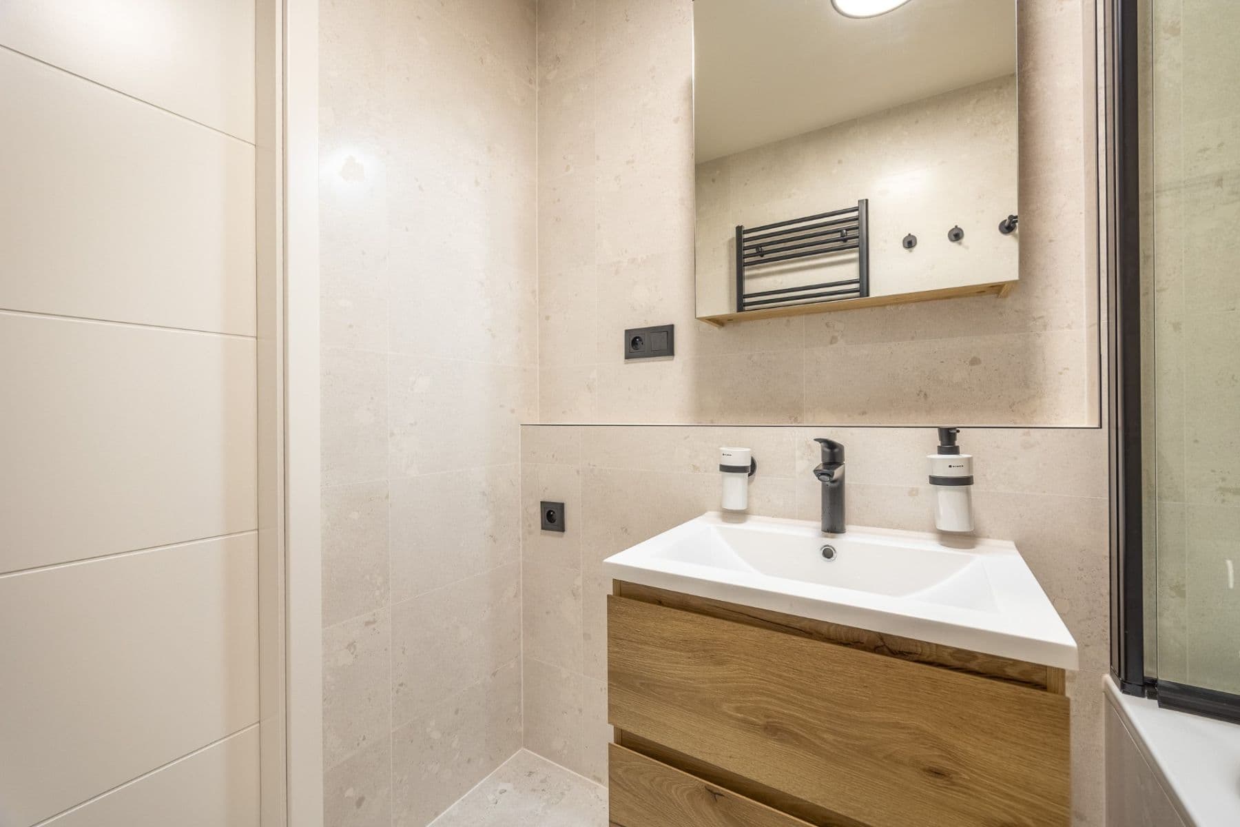 Prodej bytu 3+1 77 m², Prosecká, Praha, Praha Prodej bytu 3+1 77 m², Prosecká, Praha, Praha