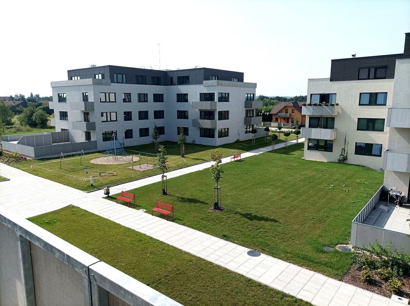 Pronájem bytu 2+kk 40 m², Karla IV., Horoměřice, Středočeský kraj Pronájem bytu 2+kk 40 m², Karla IV., Horoměřice, Středočeský kraj