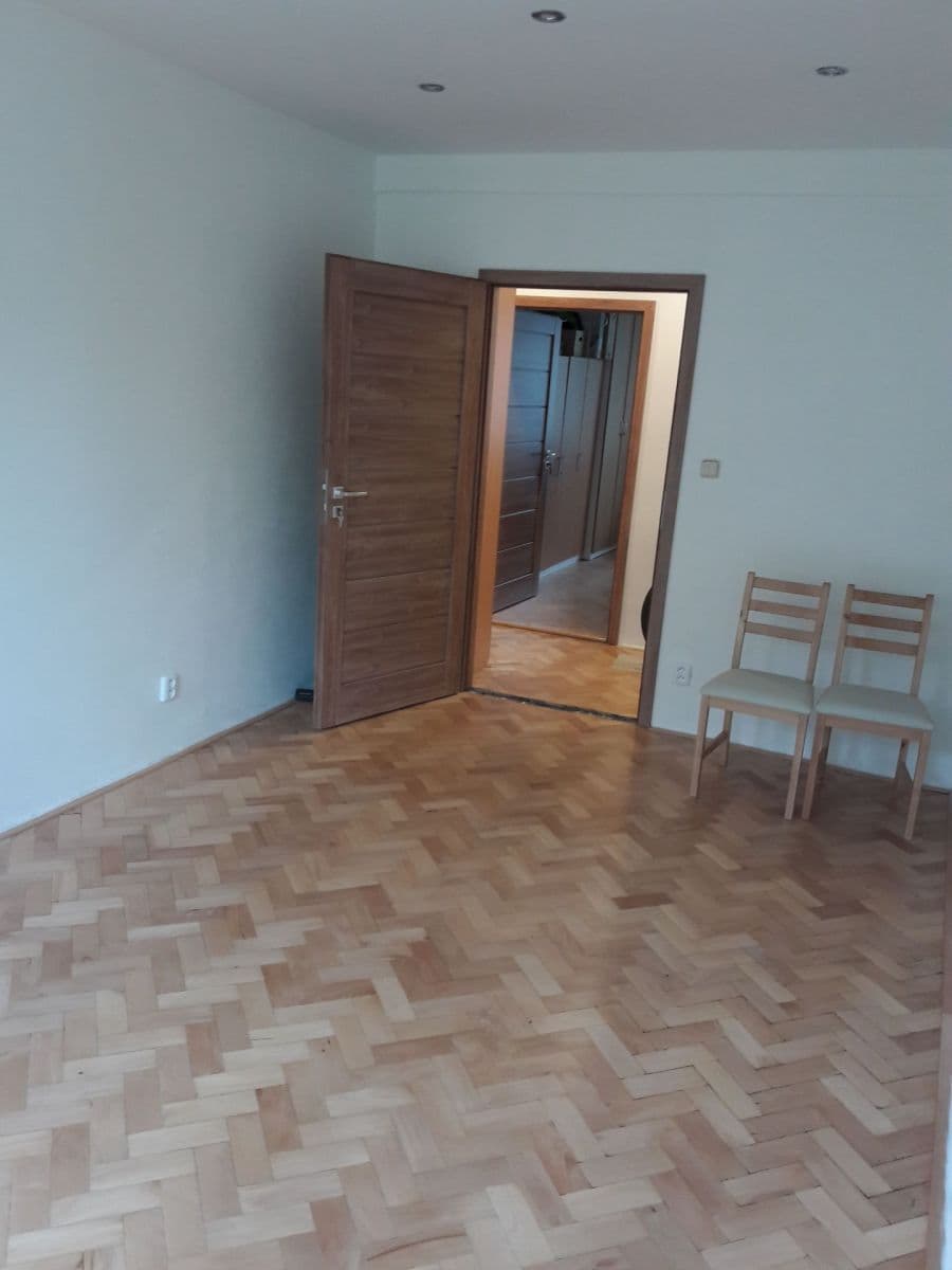 Pronájem bytu 2+1 50 m², Mochovská, Praha, Praha Pronájem bytu 2+1 50 m², Mochovská, Praha, Praha