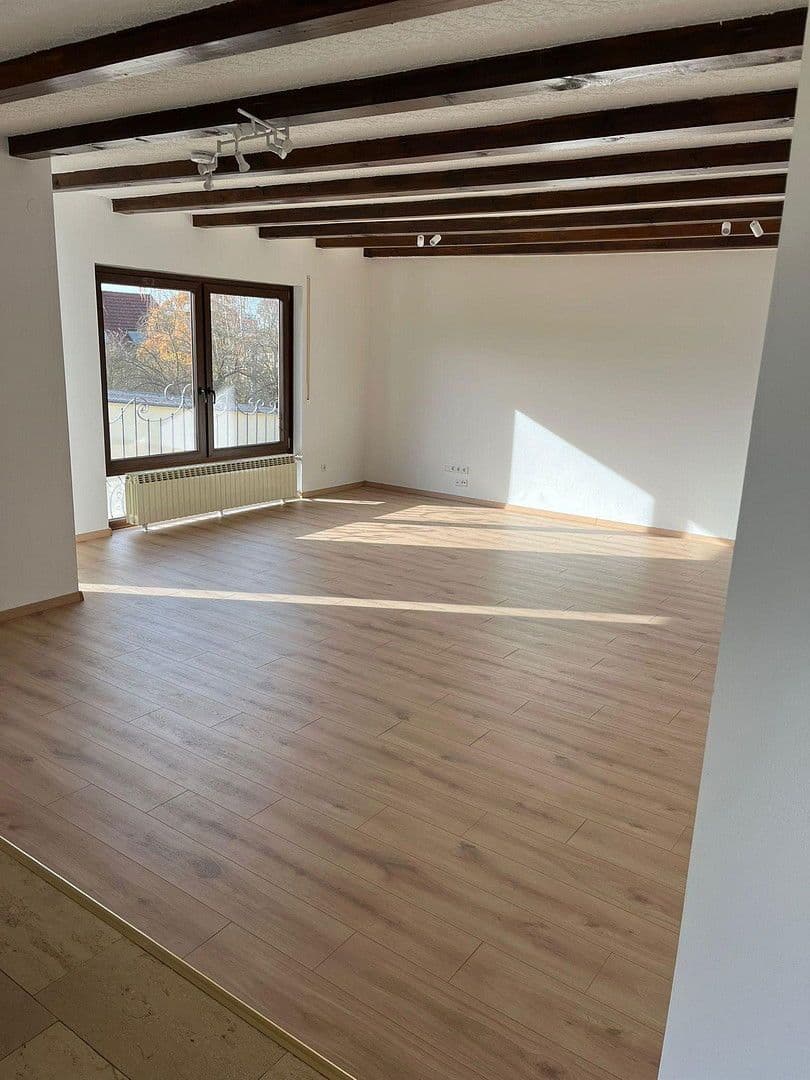 Pronájem bytu 4+1 123 m², Ansbach, Bavorsko Pronájem bytu 4+1 123 m², Ansbach, Bavorsko
