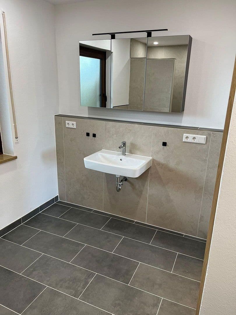 Pronájem bytu 4+1 123 m², Ansbach, Bavorsko Pronájem bytu 4+1 123 m², Ansbach, Bavorsko