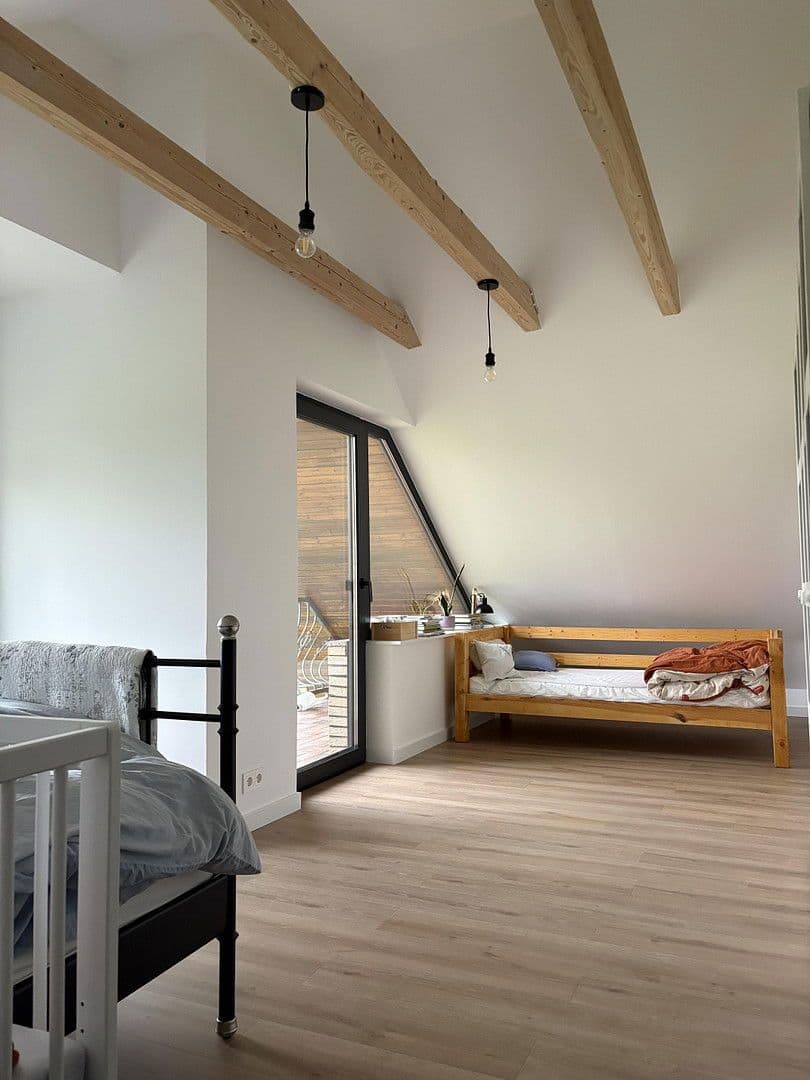 Prodej domu 202 m², pozemek 969 m², Garbsen, Dolní Sasko Prodej domu 202 m², pozemek 969 m², Garbsen, Dolní Sasko