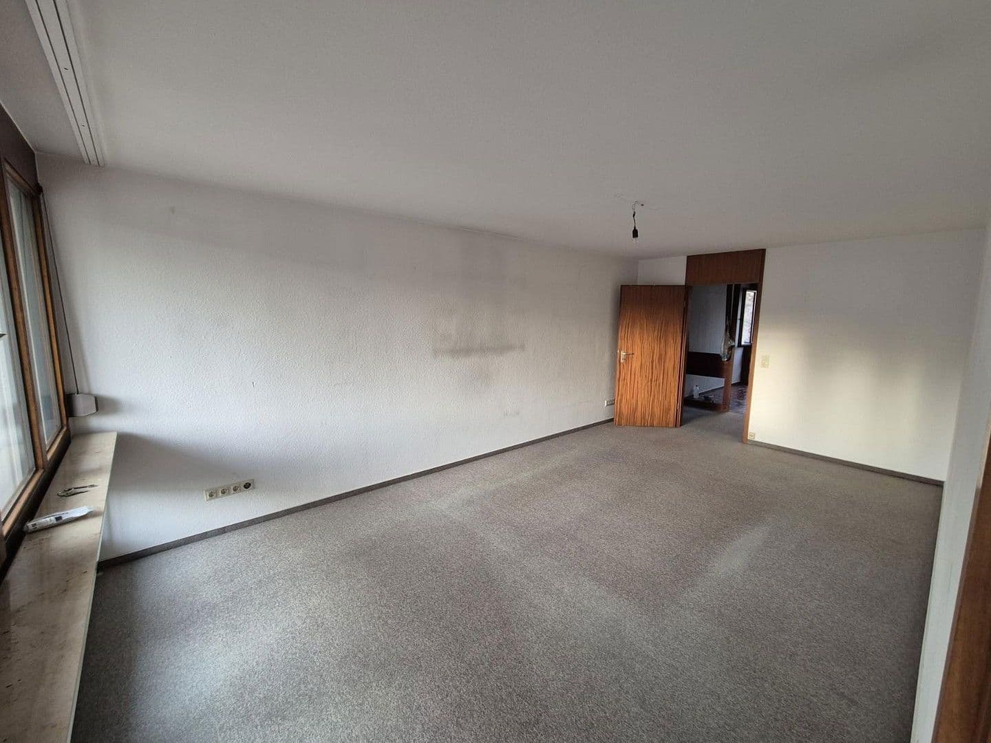 Prodej bytu 2+kk 68 m², Große Heerstraße 22, Pfullingen, Bádensko-Württembersko Prodej bytu 2+kk 68 m², Große Heerstraße 22, Pfullingen, Bádensko-Württembersko