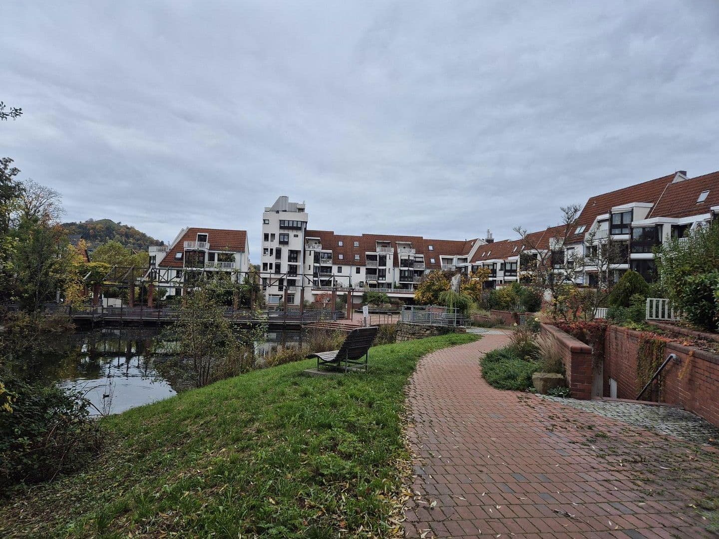 Prodej bytu 2+kk 68 m², Große Heerstraße 22, Pfullingen, Bádensko-Württembersko Prodej bytu 2+kk 68 m², Große Heerstraße 22, Pfullingen, Bádensko-Württembersko