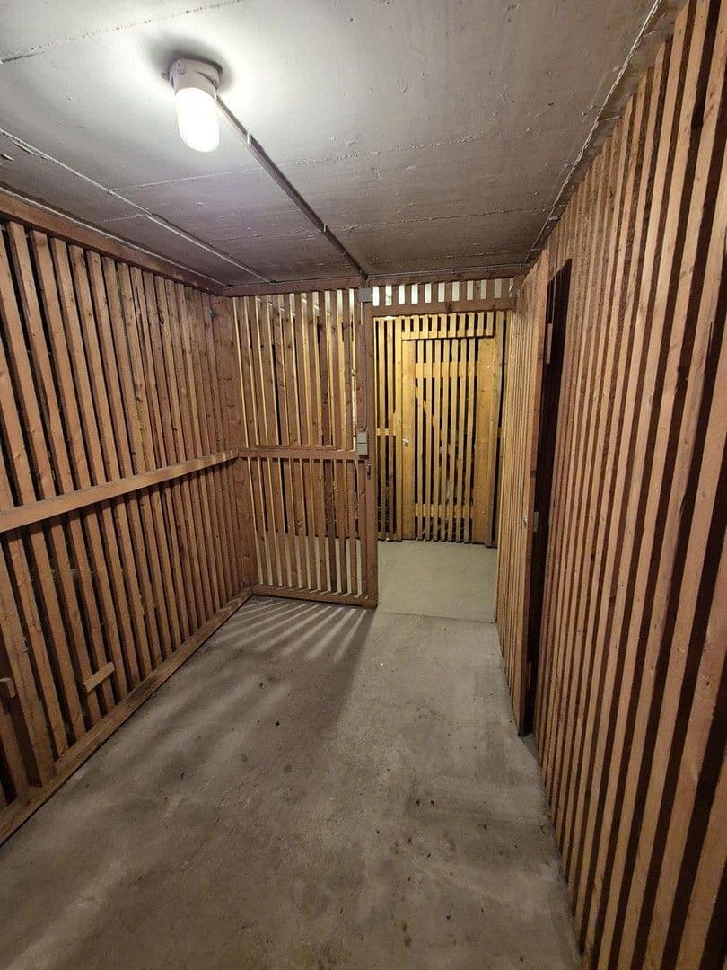 Prodej bytu 2+kk 68 m², Große Heerstraße 22, Pfullingen, Bádensko-Württembersko Prodej bytu 2+kk 68 m², Große Heerstraße 22, Pfullingen, Bádensko-Württembersko