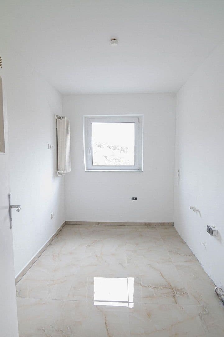 Prodej bytu 3+1 67 m², Berlin, Berlín Prodej bytu 3+1 67 m², Berlin, Berlín