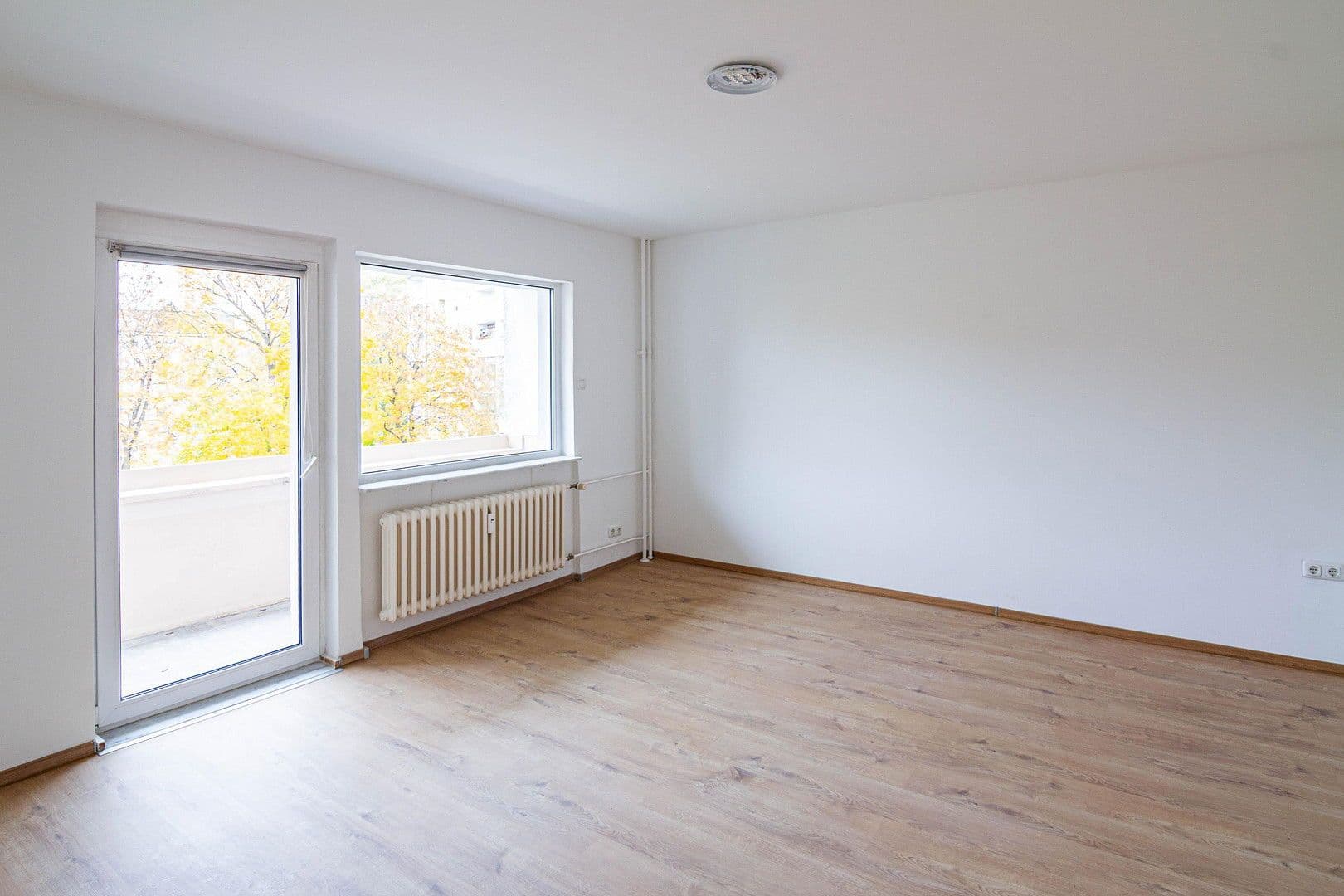 Prodej bytu 3+1 67 m², Berlin, Berlín Prodej bytu 3+1 67 m², Berlin, Berlín