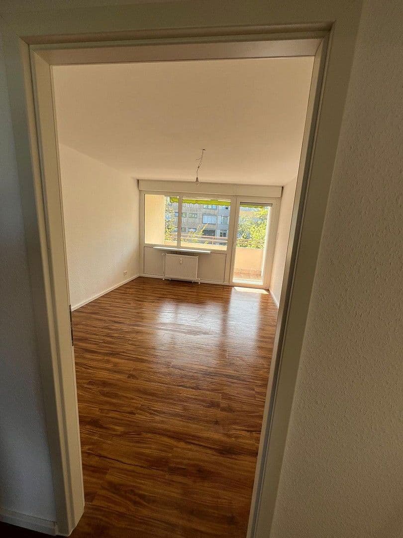 Pronájem bytu 3+1 79 m², Wörth am Rhein, Porýní-Falc Pronájem bytu 3+1 79 m², Wörth am Rhein, Porýní-Falc