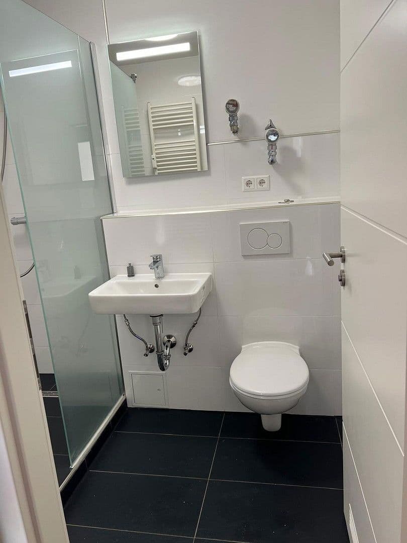 Pronájem bytu 3+1 79 m², Wörth am Rhein, Porýní-Falc Pronájem bytu 3+1 79 m², Wörth am Rhein, Porýní-Falc