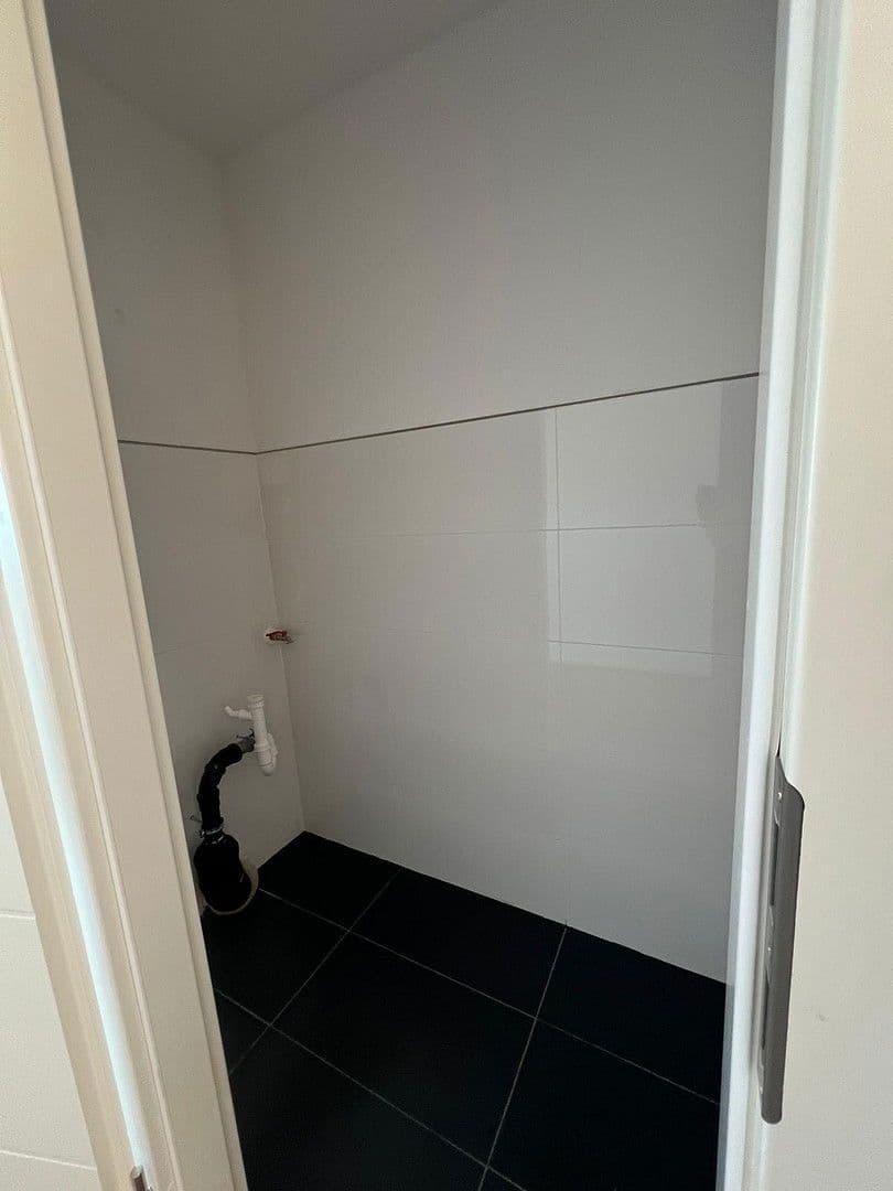 Pronájem bytu 3+1 79 m², Wörth am Rhein, Porýní-Falc Pronájem bytu 3+1 79 m², Wörth am Rhein, Porýní-Falc