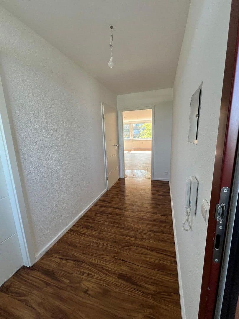 Pronájem bytu 3+1 79 m², Wörth am Rhein, Porýní-Falc Pronájem bytu 3+1 79 m², Wörth am Rhein, Porýní-Falc