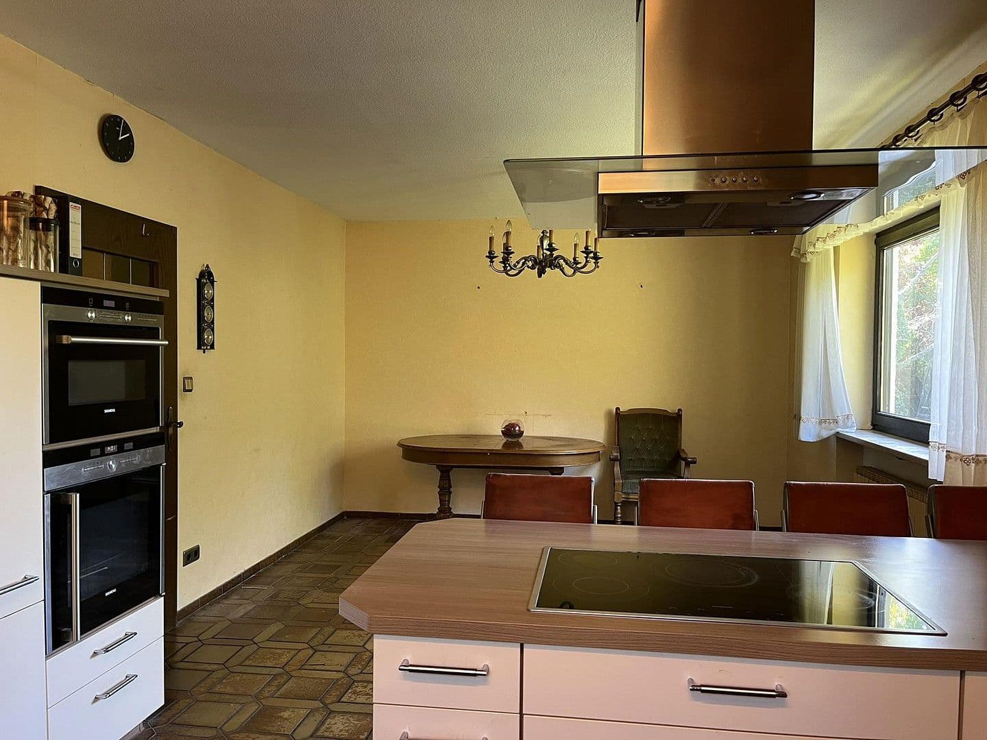 Prodej domu 227 m², pozemek 886 m², Heroldsberg, Bavorsko Prodej domu 227 m², pozemek 886 m², Heroldsberg, Bavorsko