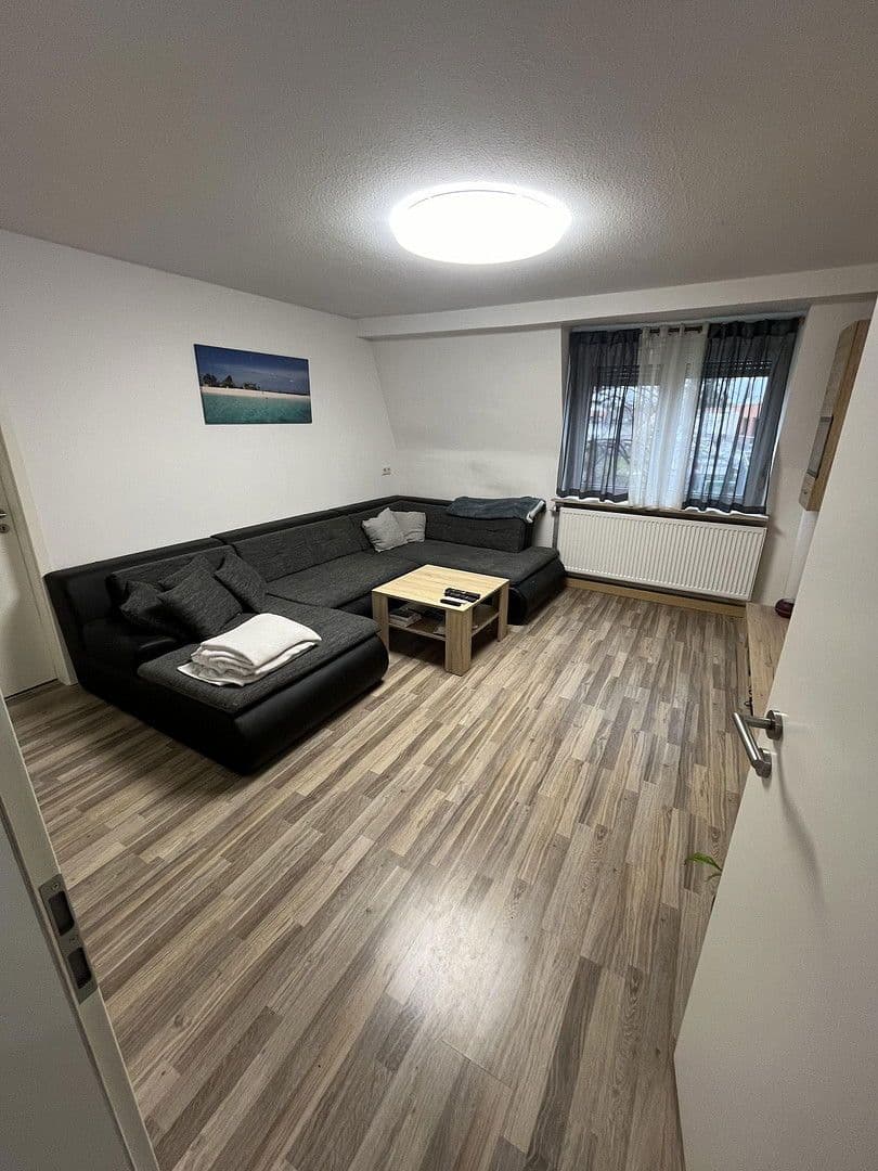 Prodej bytu 4+1 100 m², Brücknerstr. 3, Zirndorf, Bavorsko Prodej bytu 4+1 100 m², Brücknerstr. 3, Zirndorf, Bavorsko