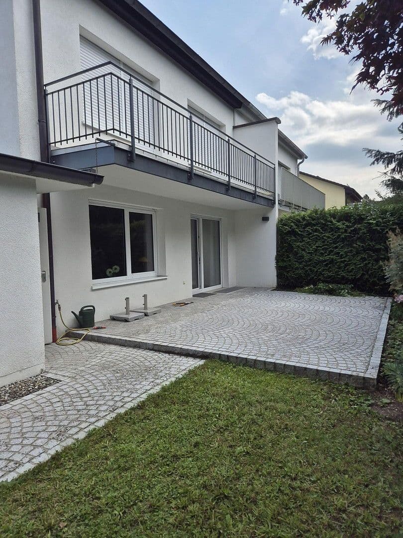 Prodej domu 146 m², pozemek 353 m², Neuried, Bavorsko Prodej domu 146 m², pozemek 353 m², Neuried, Bavorsko