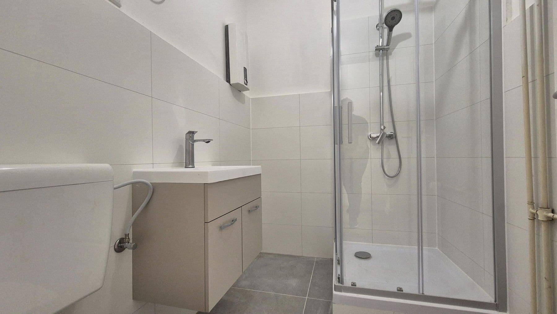 Prodej bytu 3+1 64 m², Rominter Straße 10, Bremen, Bremen Prodej bytu 3+1 64 m², Rominter Straße 10, Bremen, Bremen