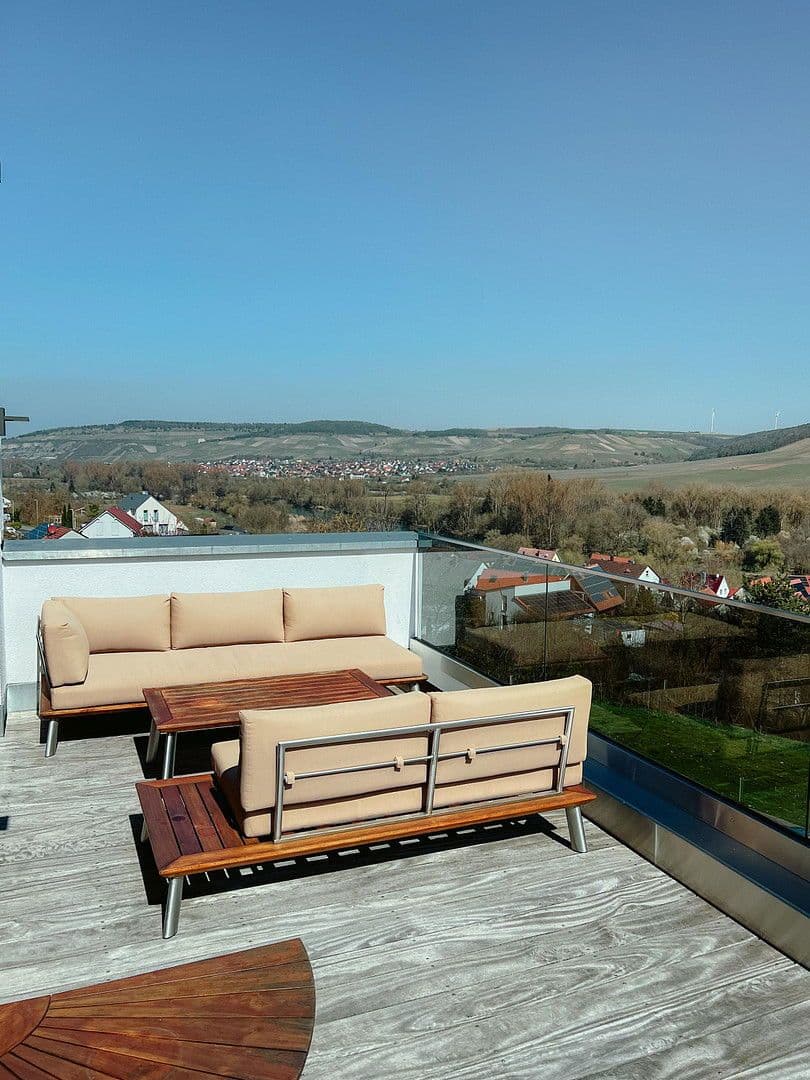 Prodej domu 290 m², pozemek 674 m², Erlabrunn, Bavorsko Prodej domu 290 m², pozemek 674 m², Erlabrunn, Bavorsko