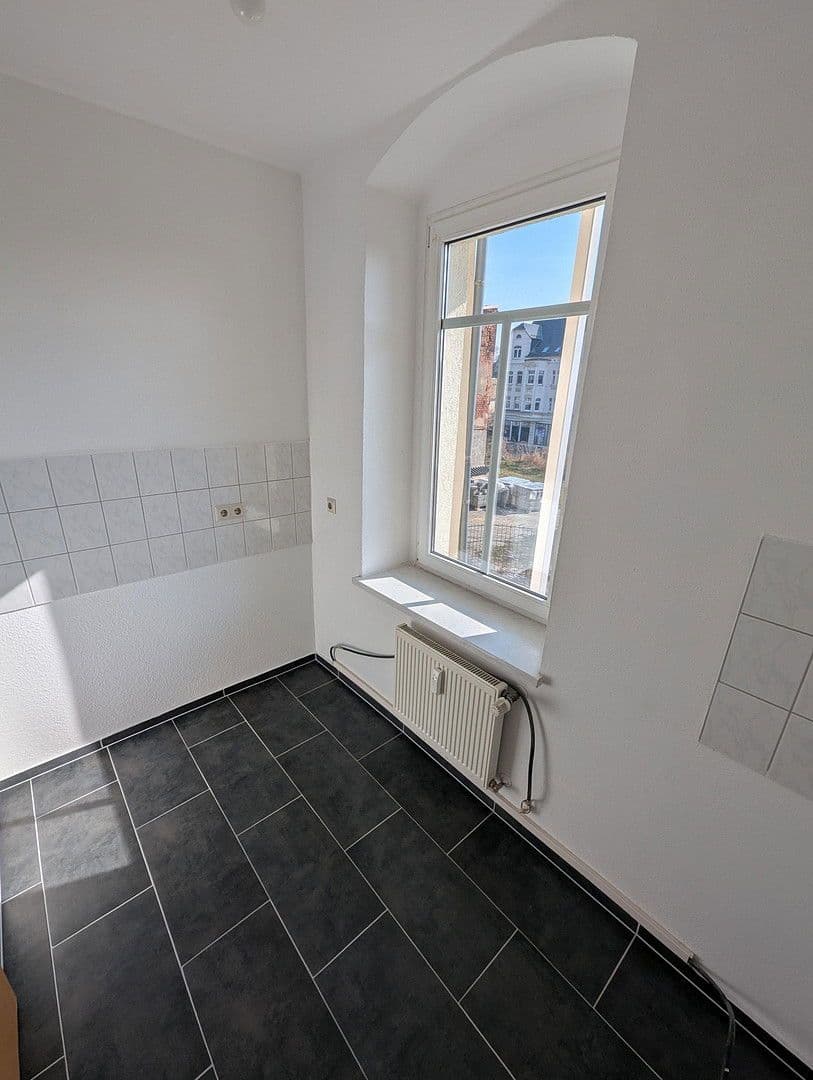 Pronájem bytu 2+1 46 m², Kellerberg 5, Limbach-Oberfrohna, Sasko Pronájem bytu 2+1 46 m², Kellerberg 5, Limbach-Oberfrohna, Sasko