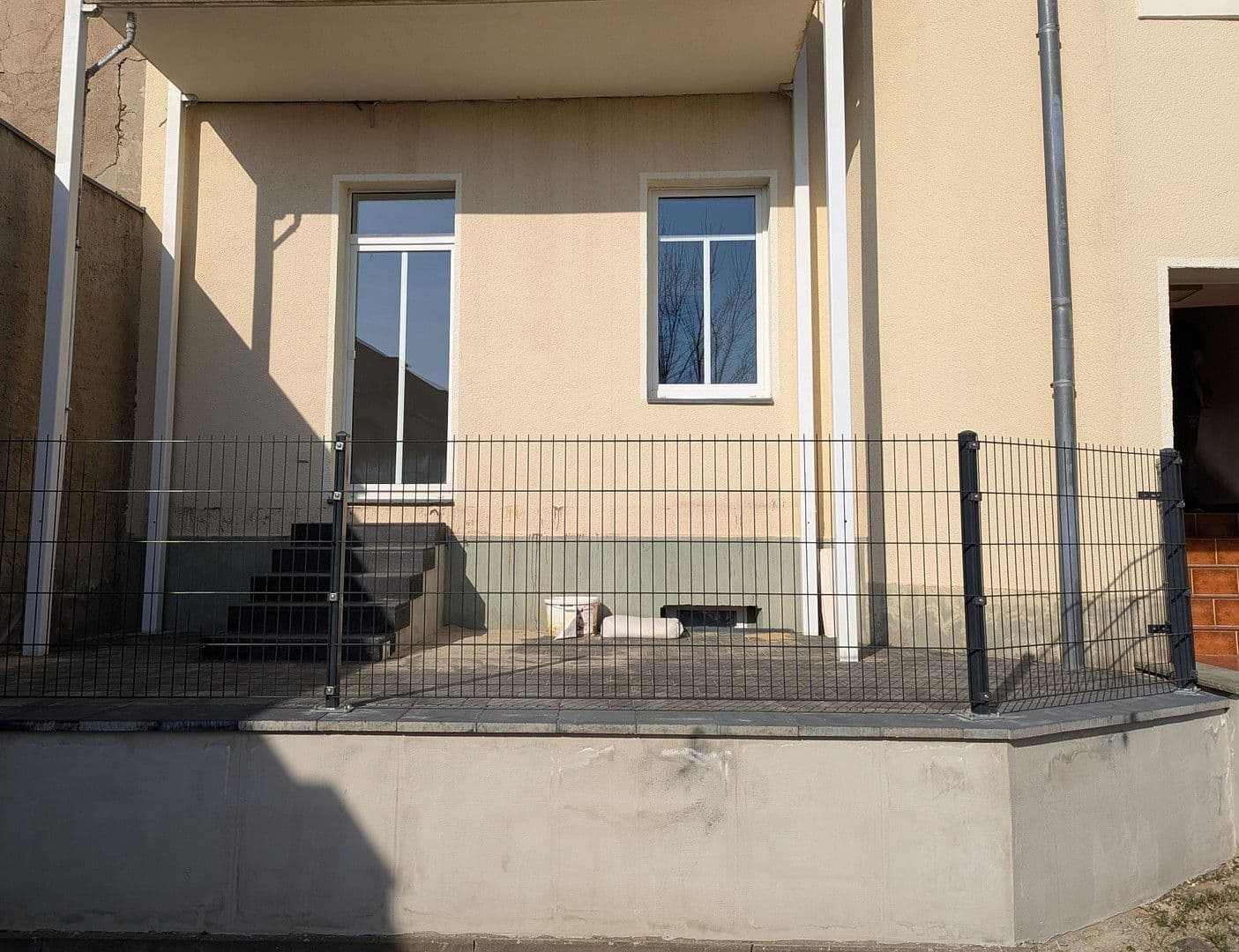 Pronájem bytu 2+1 46 m², Kellerberg 5, Limbach-Oberfrohna, Sasko Pronájem bytu 2+1 46 m², Kellerberg 5, Limbach-Oberfrohna, Sasko