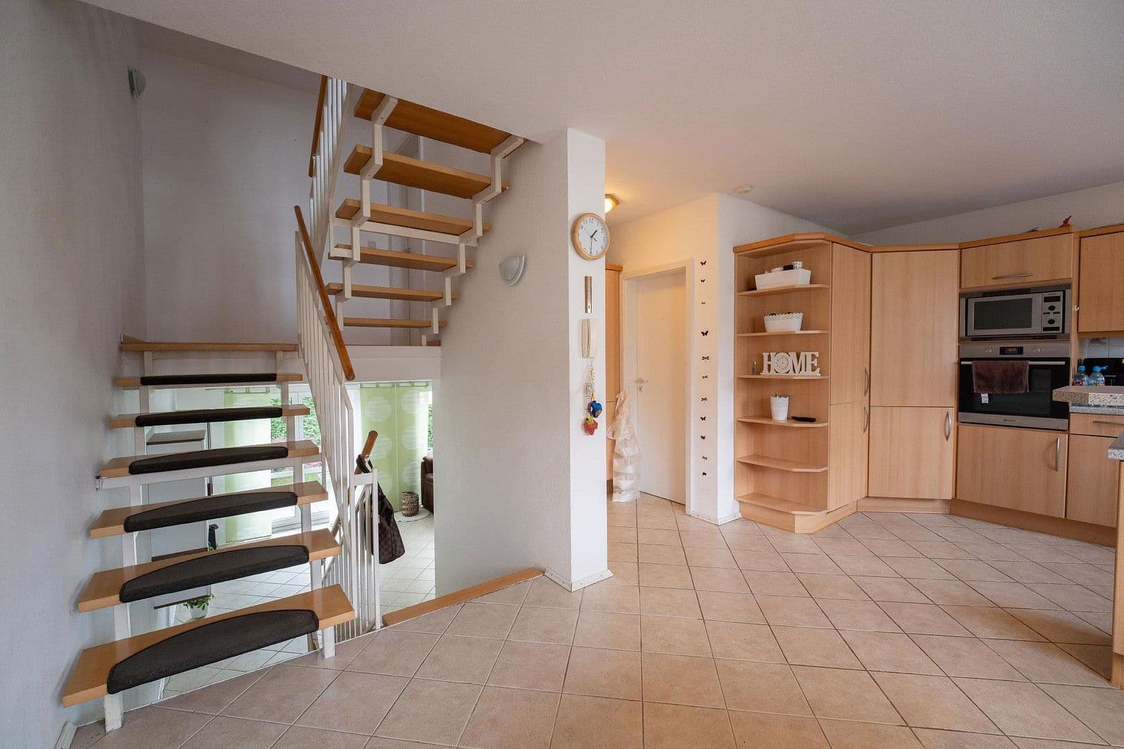 Prodej domu 123 m², pozemek 193 m², Baden-Baden, Bádensko-Württembersko Prodej domu 123 m², pozemek 193 m², Baden-Baden, Bádensko-Württembersko