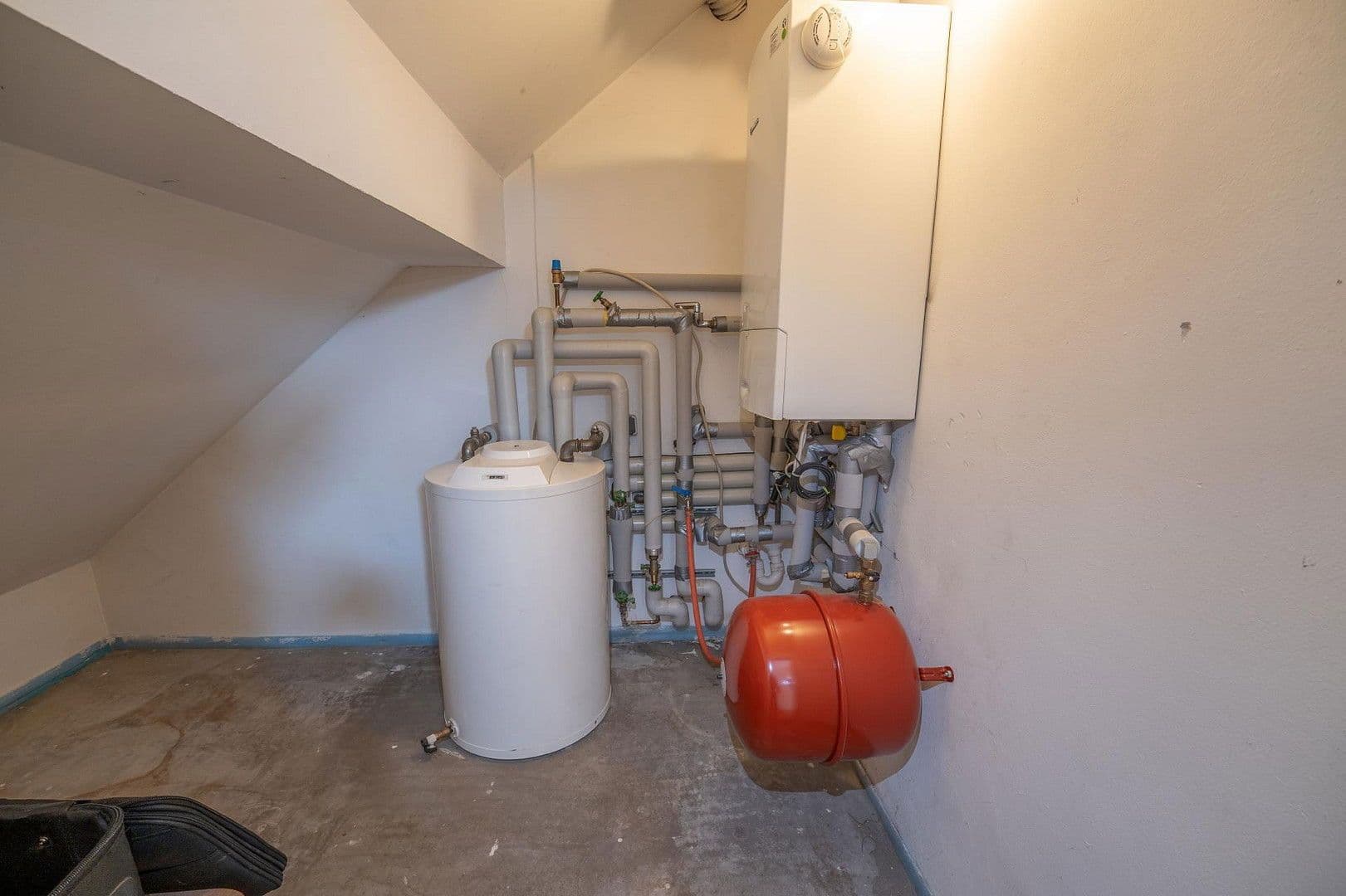 Prodej domu 123 m², pozemek 193 m², Baden-Baden, Bádensko-Württembersko Prodej domu 123 m², pozemek 193 m², Baden-Baden, Bádensko-Württembersko