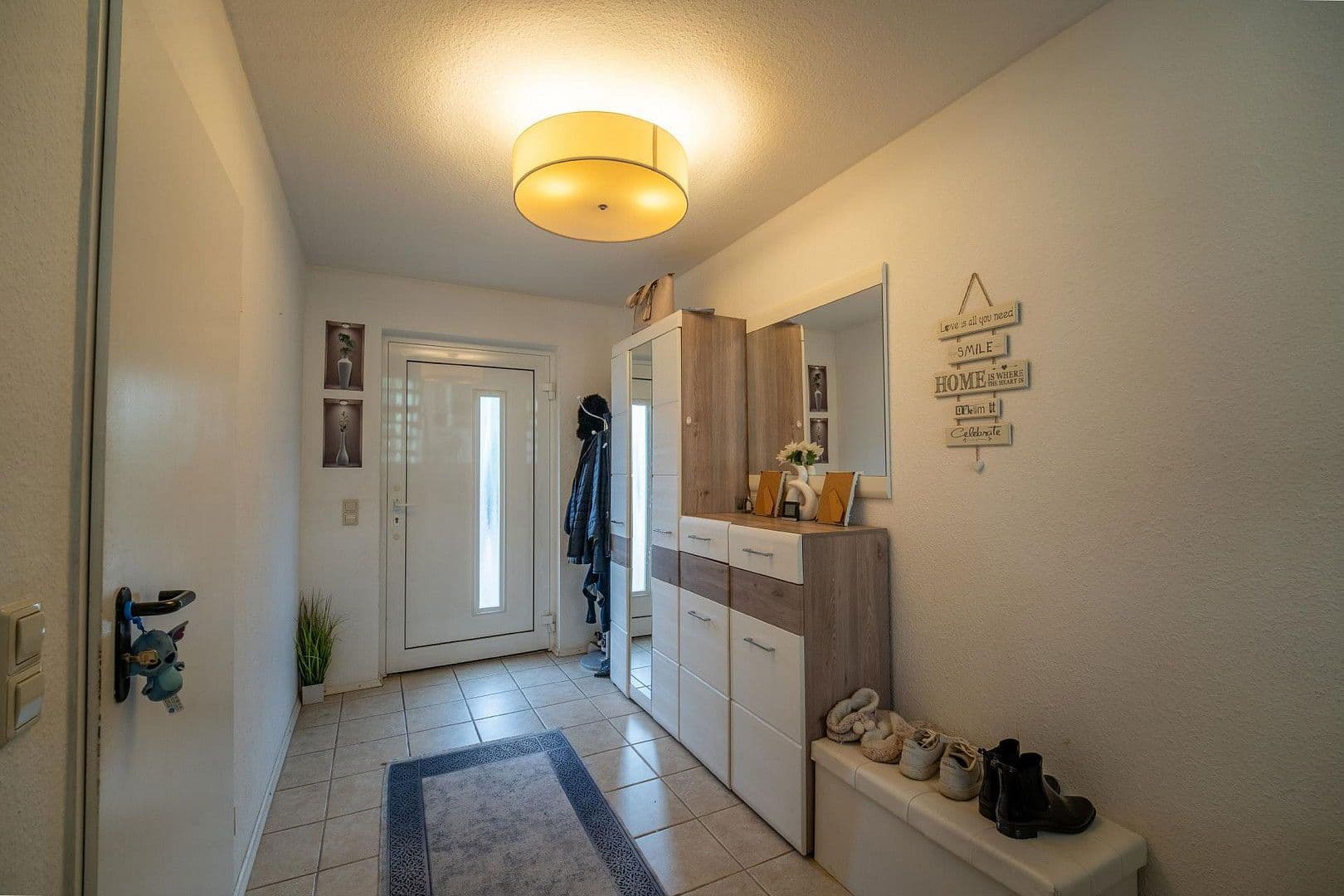 Prodej domu 123 m², pozemek 193 m², Baden-Baden, Bádensko-Württembersko Prodej domu 123 m², pozemek 193 m², Baden-Baden, Bádensko-Württembersko