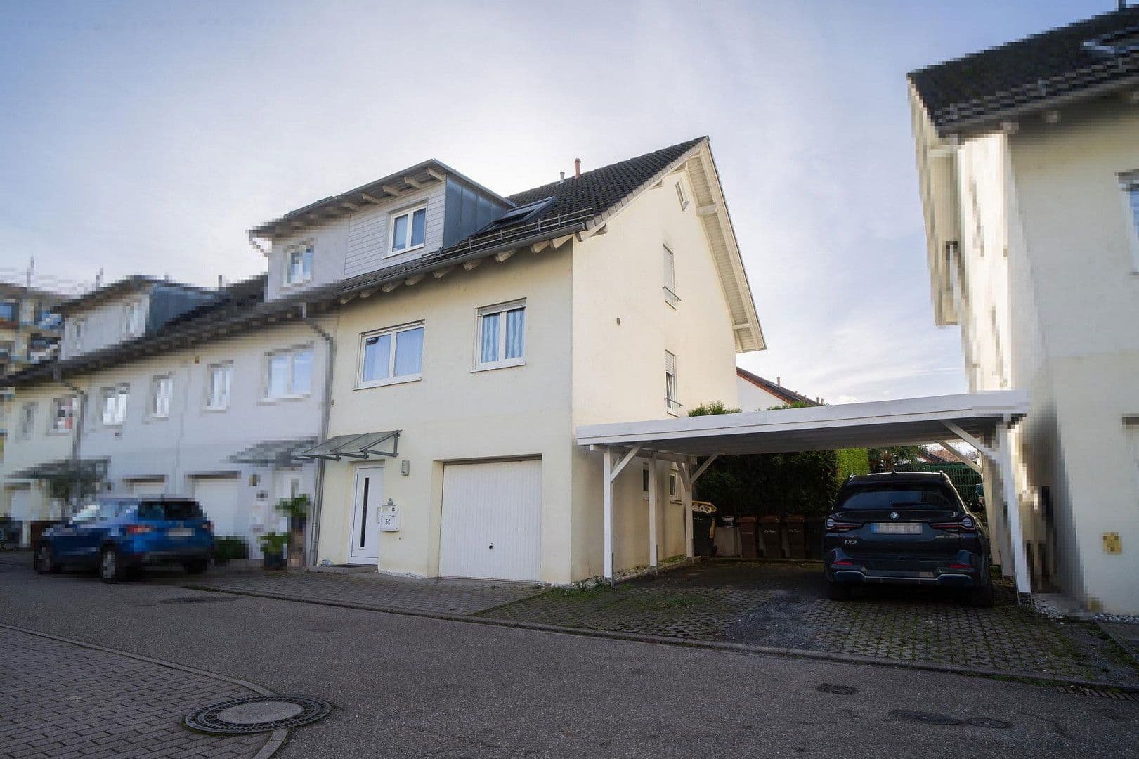Prodej domu 123 m², pozemek 193 m², Baden-Baden, Bádensko-Württembersko Prodej domu 123 m², pozemek 193 m², Baden-Baden, Bádensko-Württembersko