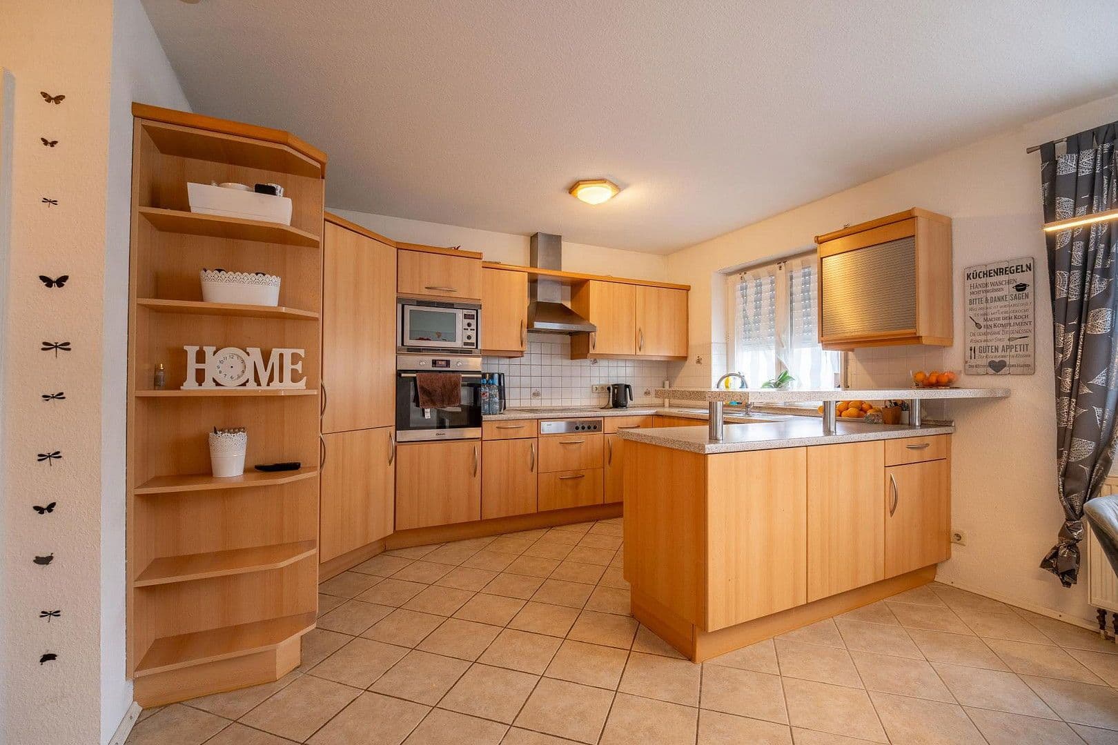 Prodej domu 123 m², pozemek 193 m², Baden-Baden, Bádensko-Württembersko Prodej domu 123 m², pozemek 193 m², Baden-Baden, Bádensko-Württembersko