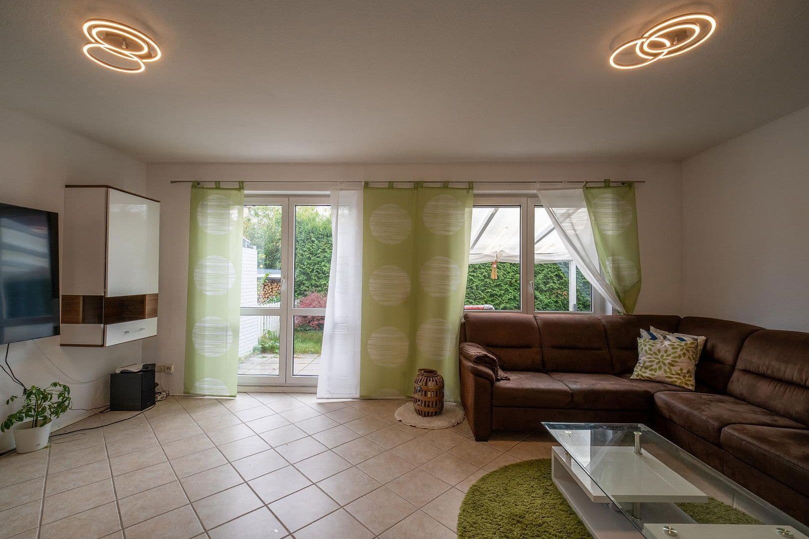 Prodej domu 123 m², pozemek 193 m², Baden-Baden, Bádensko-Württembersko Prodej domu 123 m², pozemek 193 m², Baden-Baden, Bádensko-Württembersko