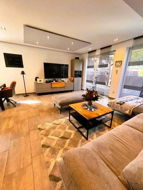 Prodej domu 139 m², pozemek 235 m², Henry-Dunant-Straße 19, Bottrop, Severní Porýní-Vestfálsko Prodej domu 139 m², pozemek 235 m², Henry-Dunant-Straße 19, Bottrop, Severní Porýní-Vestfálsko