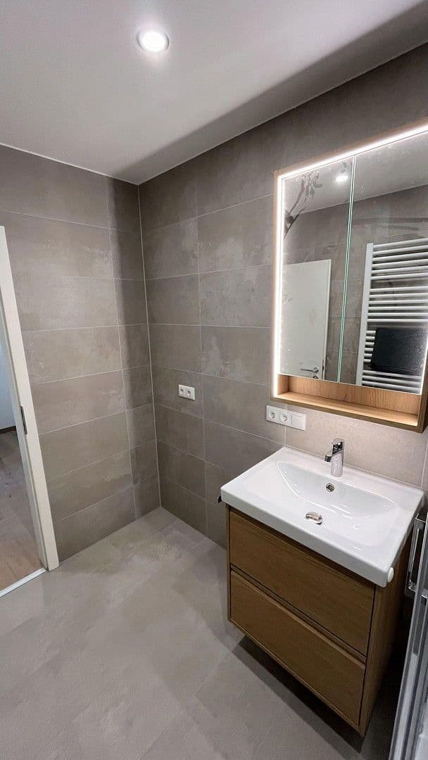 Prodej bytu 2+1 55 m², Frankfurer Straße 25, Flörsheim, Hessen Prodej bytu 2+1 55 m², Frankfurer Straße 25, Flörsheim, Hessen