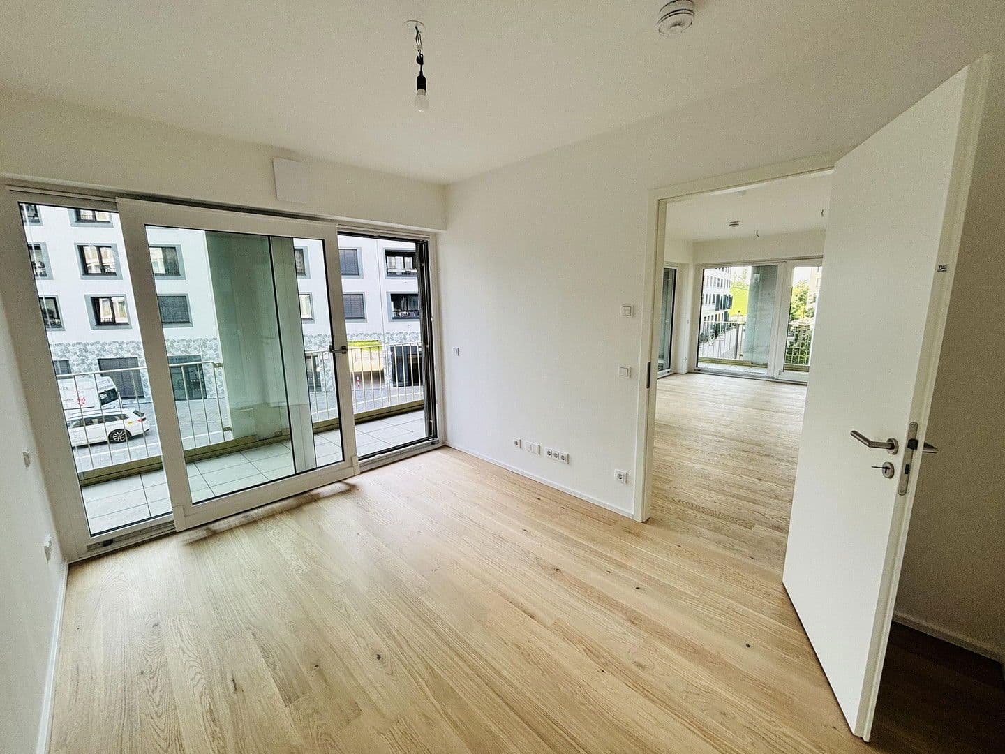 Pronájem bytu 2+1 56 m², Hermine-von-Parish-Str. 43, München, Bavorsko Pronájem bytu 2+1 56 m², Hermine-von-Parish-Str. 43, München, Bavorsko