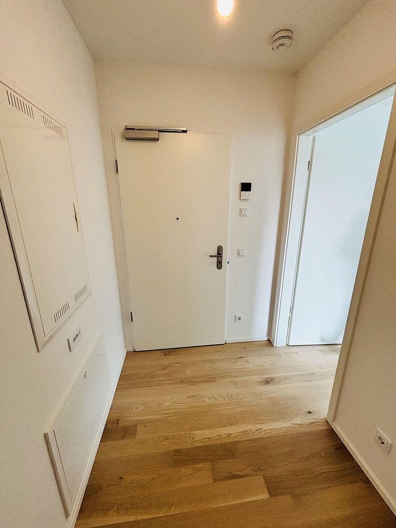 Pronájem bytu 2+1 56 m², Hermine-von-Parish-Str. 43, München, Bavorsko Pronájem bytu 2+1 56 m², Hermine-von-Parish-Str. 43, München, Bavorsko