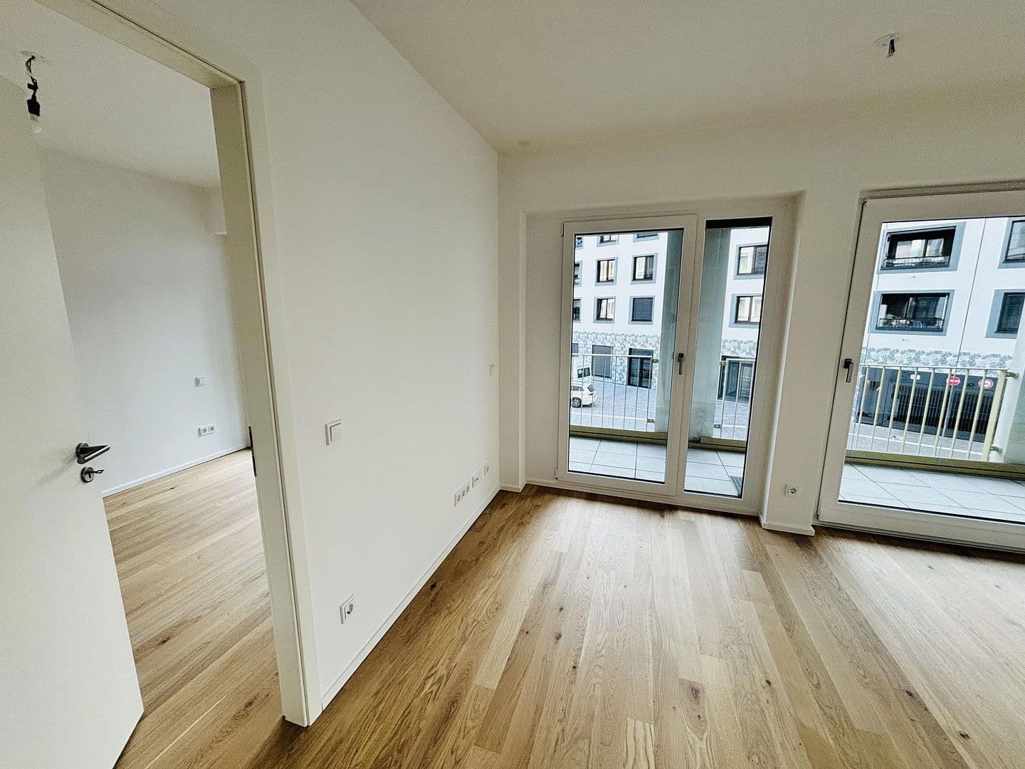Pronájem bytu 2+1 56 m², Hermine-von-Parish-Str. 43, München, Bavorsko Pronájem bytu 2+1 56 m², Hermine-von-Parish-Str. 43, München, Bavorsko