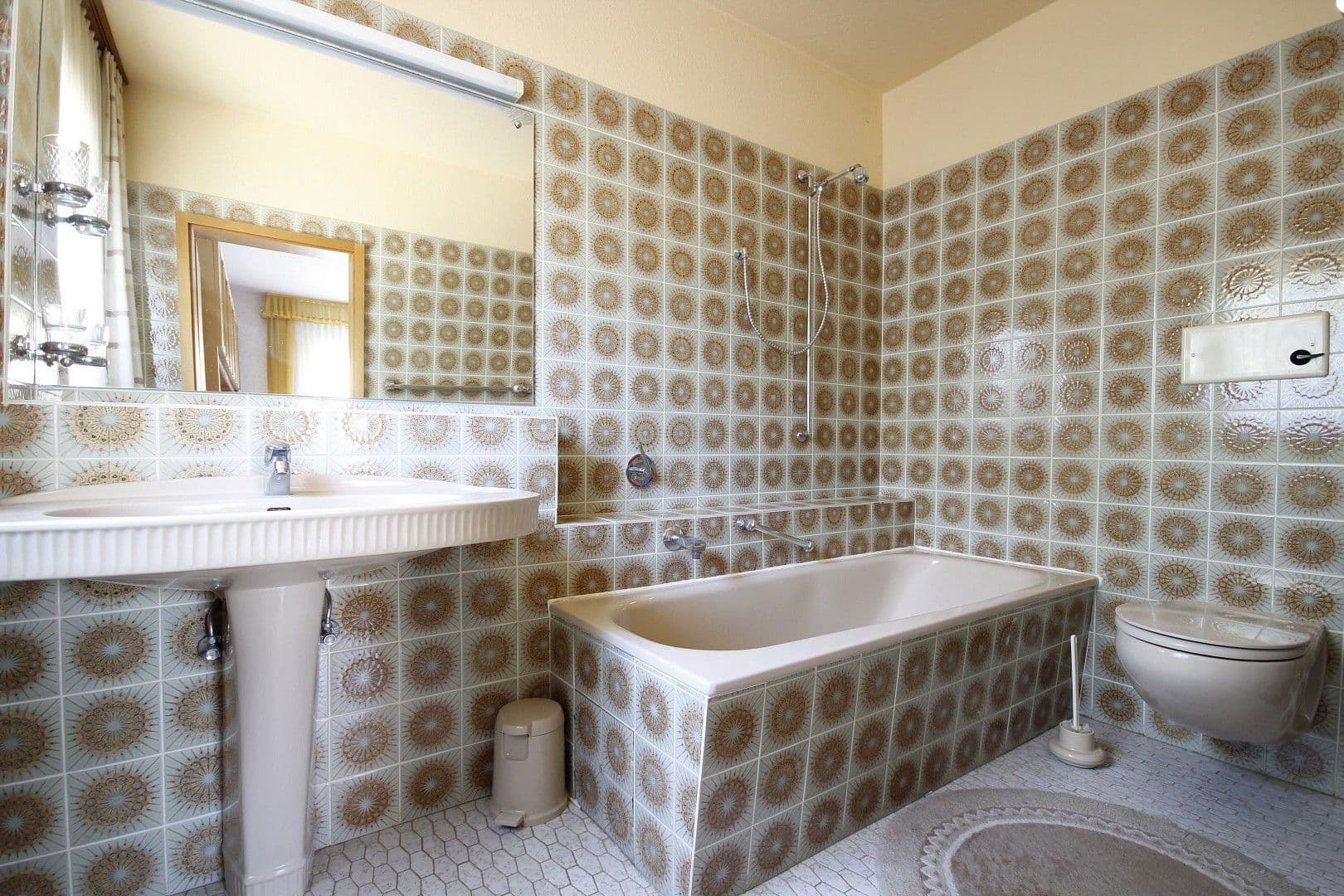 Prodej domu 212 m², pozemek 1.347 m², Dorfstraße 39, Stakendorf, Šlesvicko-Holštýnsko Prodej domu 212 m², pozemek 1.347 m², Dorfstraße 39, Stakendorf, Šlesvicko-Holštýnsko