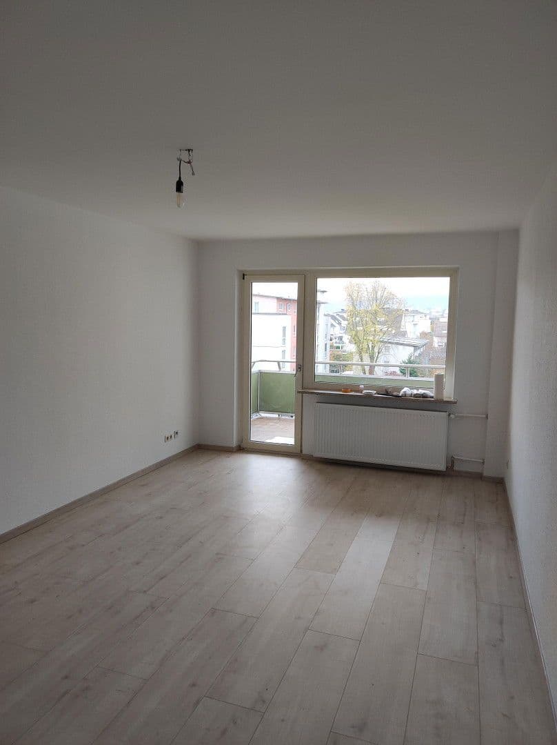 Prodej bytu 2+1 56 m², Friedrich-Ebert-Straße 32, Hattersheim am Main, Hessen Prodej bytu 2+1 56 m², Friedrich-Ebert-Straße 32, Hattersheim am Main, Hessen