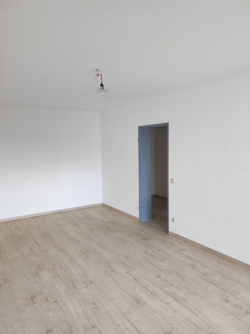 Prodej bytu 2+1 56 m², Friedrich-Ebert-Straße 32, Hattersheim am Main, Hessen Prodej bytu 2+1 56 m², Friedrich-Ebert-Straße 32, Hattersheim am Main, Hessen