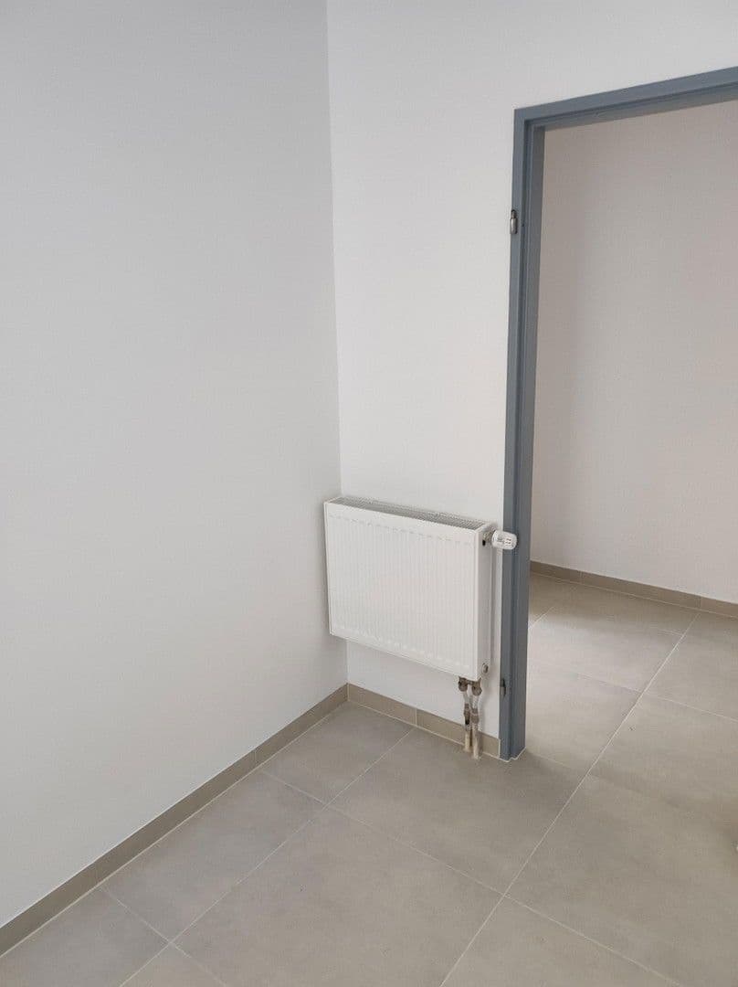 Prodej bytu 2+1 56 m², Friedrich-Ebert-Straße 32, Hattersheim am Main, Hessen Prodej bytu 2+1 56 m², Friedrich-Ebert-Straße 32, Hattersheim am Main, Hessen