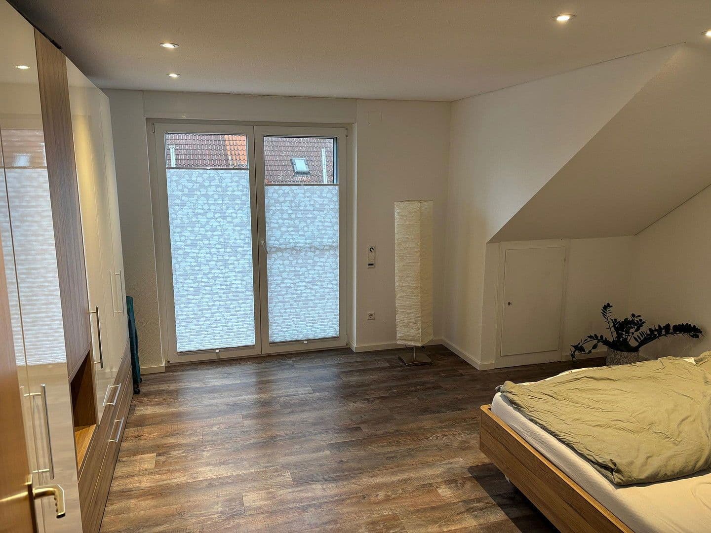 Prodej bytu 4+kk 115 m², Samariterweg 2, Volkertshausen, Bádensko-Württembersko Prodej bytu 4+kk 115 m², Samariterweg 2, Volkertshausen, Bádensko-Württembersko