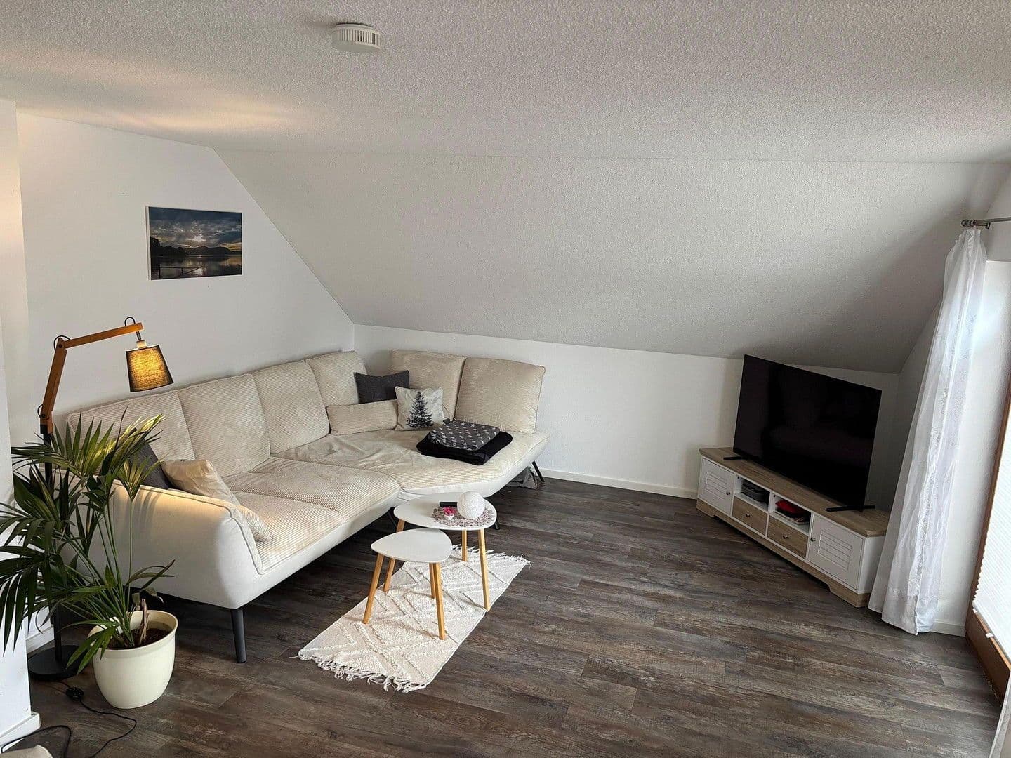 Prodej bytu 4+kk 115 m², Samariterweg 2, Volkertshausen, Bádensko-Württembersko Prodej bytu 4+kk 115 m², Samariterweg 2, Volkertshausen, Bádensko-Württembersko